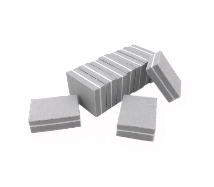 Kvadratiniai pilki poliruokliai