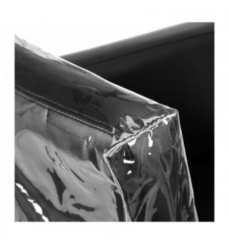 Kirpyklos kėdės atlošo užtiesalas