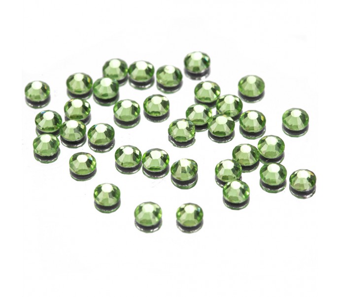 Cirkonio akutės "A LA SWAROVSKI" 50 vnt. SS10 PERIDOT