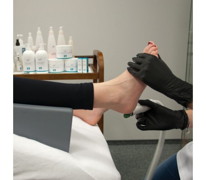 PODNÓŻEK DOaKojų atrama- pakojis pedikiūro procedūrai "ACTIV PODO" PEDICURE ACTIV PODO BIAŁY