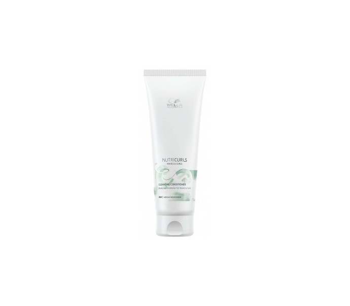 Valomasis kondicionierius garbanotiems plaukams "Wella NutriCurls Cleansing Conditioner" 250 ml