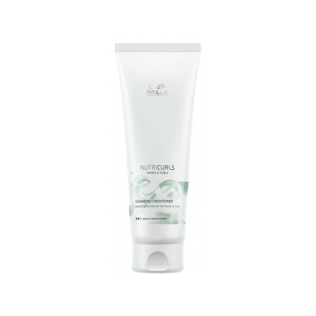 Valomasis kondicionierius garbanotiems plaukams "Wella NutriCurls Cleansing Conditioner" 250 ml