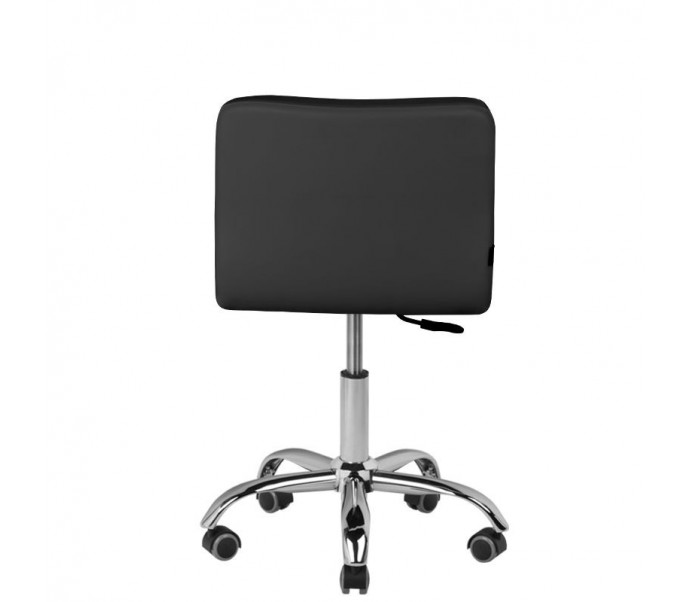 Juoda meistro kėdė su guminiais ratukais A-5299